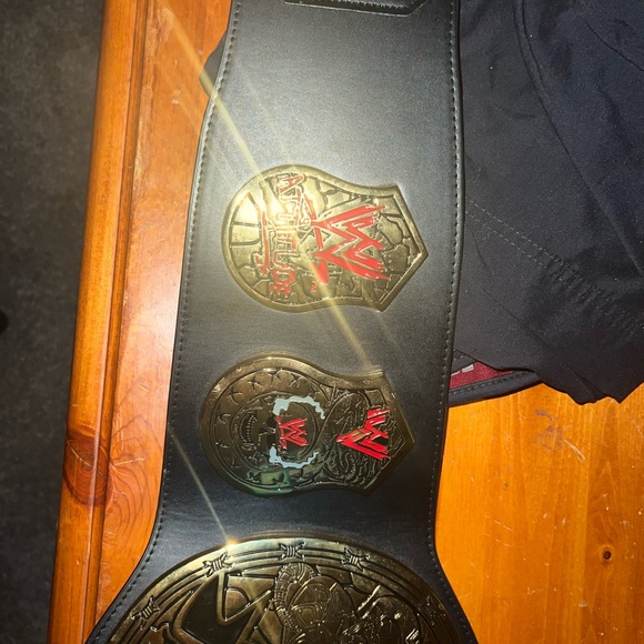 Stone cold smoking skull belt - Picture 4 of 9